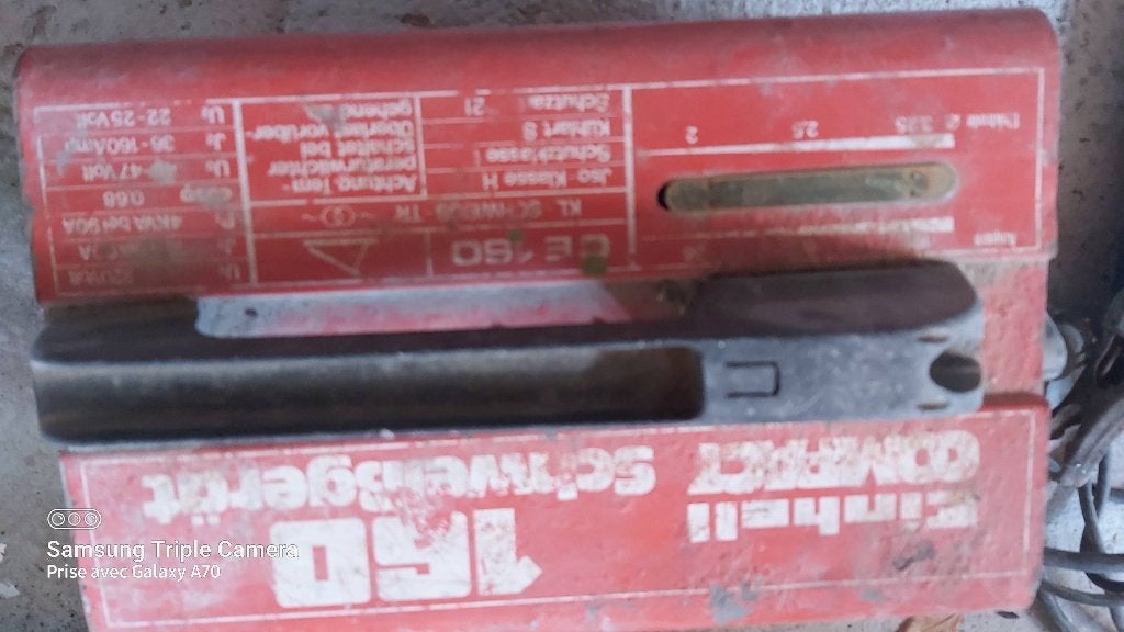 Poste a souder, Enlèvement, Utilisé, 150 à 250 ampères, Tig