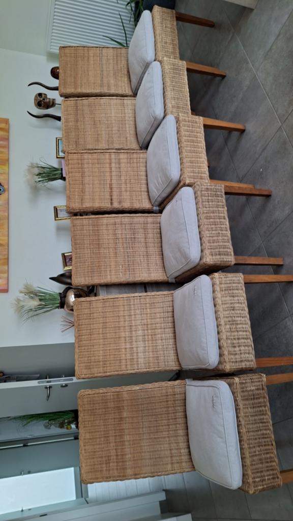 6 belles chaises avec coussins, 1 abimée voir photo, Osier ou Rotin, Brun, Enlèvement, Cinq, Six Chaises ou plus