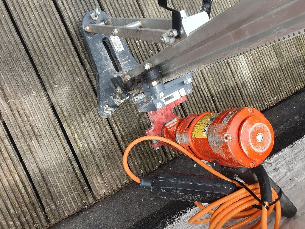 Carotteuse Hilti DD 350-CA avec colonne, Ophalen, Gebruikt, 600 watt of meer, Overige typen