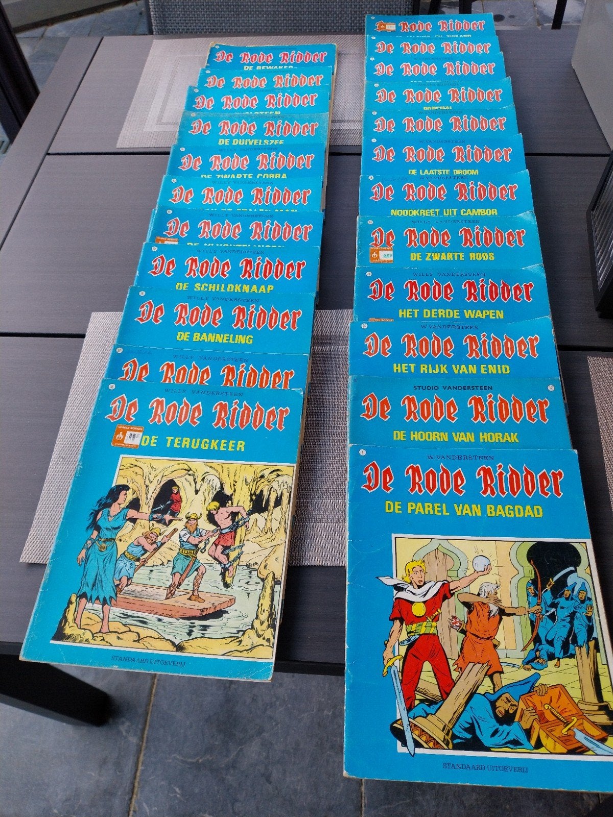 26 strips Rode Ridder, Ophalen