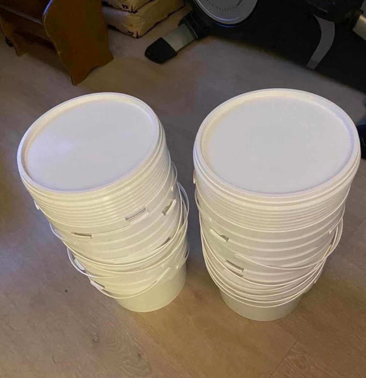 5 l emmers met afsluitbaar deksel, Ophalen, Zo goed als nieuw