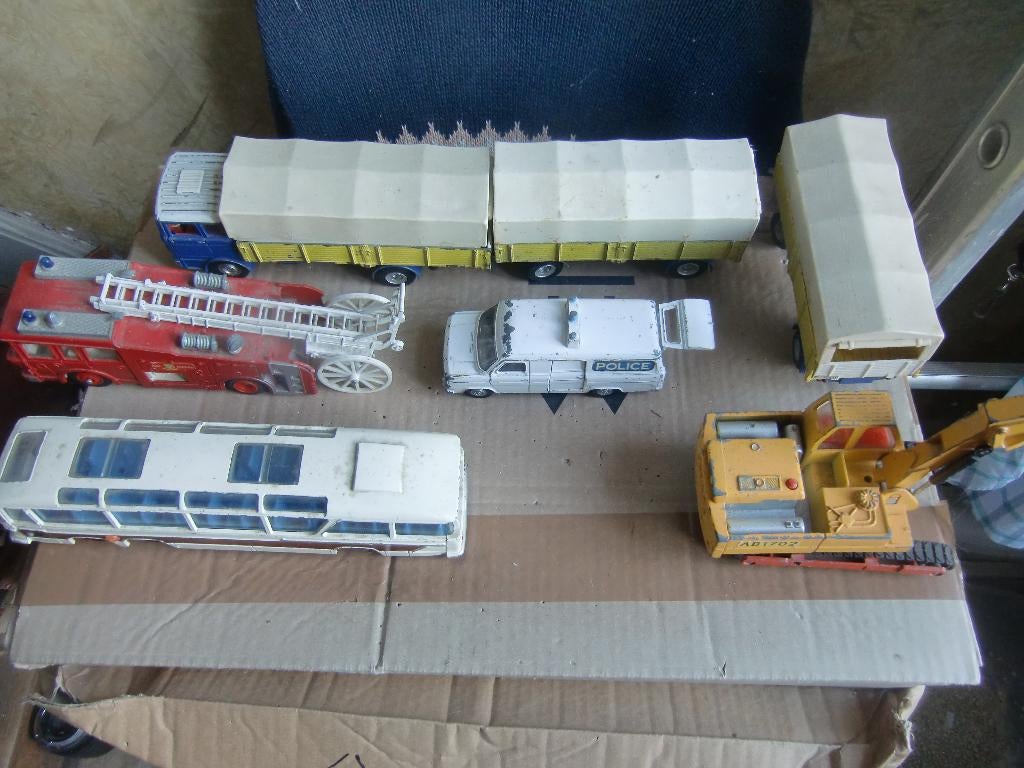 lot dinky toys, Enlèvement, Utilisé, Bus ou Camion, Dinky Toys