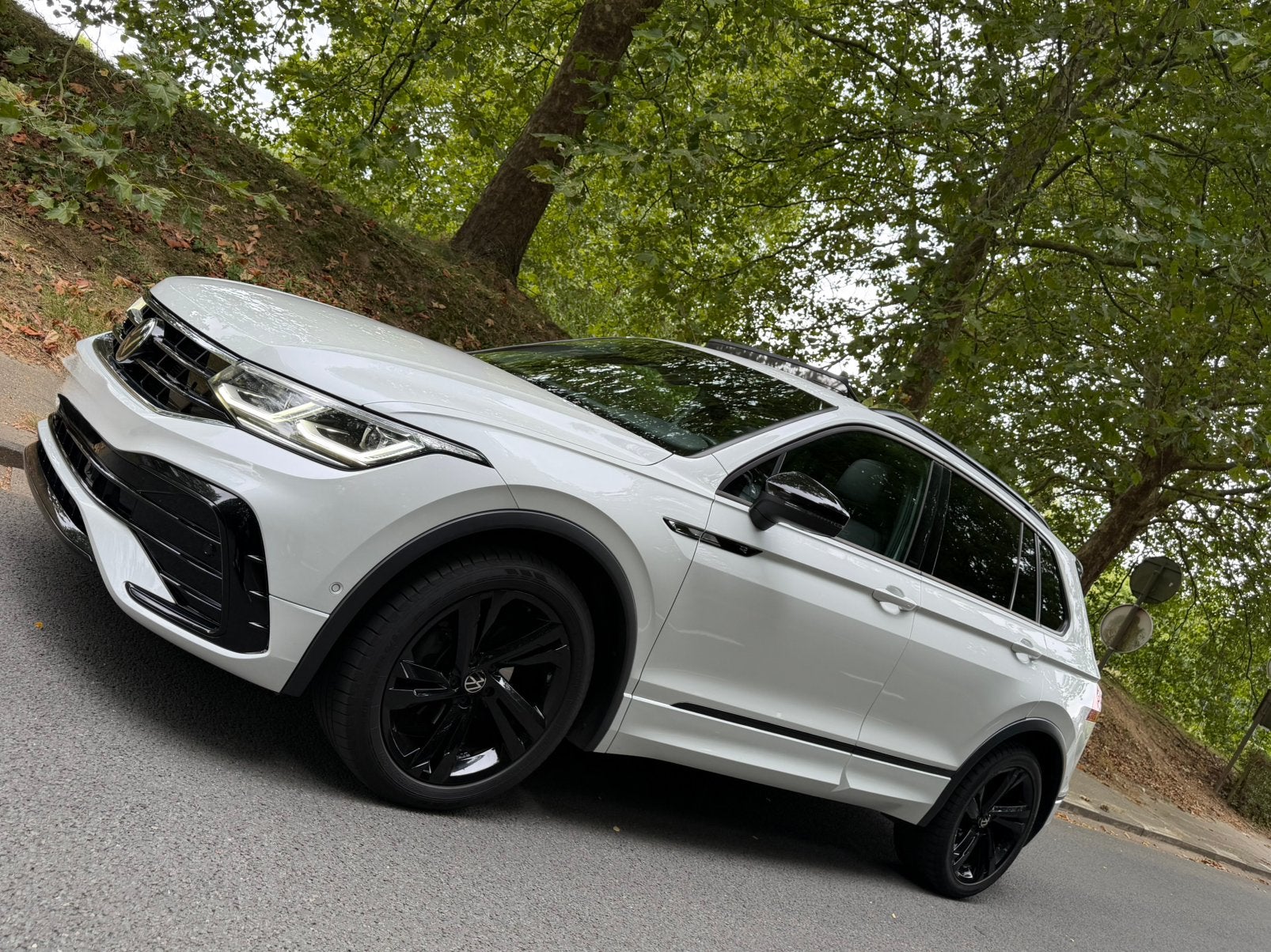 Volkswagen Tiguan R-Line 150ch 2.0, Autos, Achat, Euro 6, Diesel, Automatique
