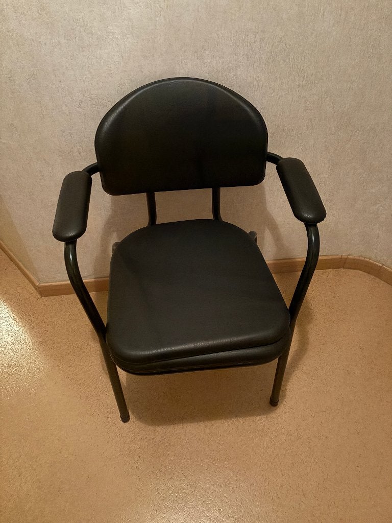 Toiletstoel, Ophalen, Zo goed als nieuw