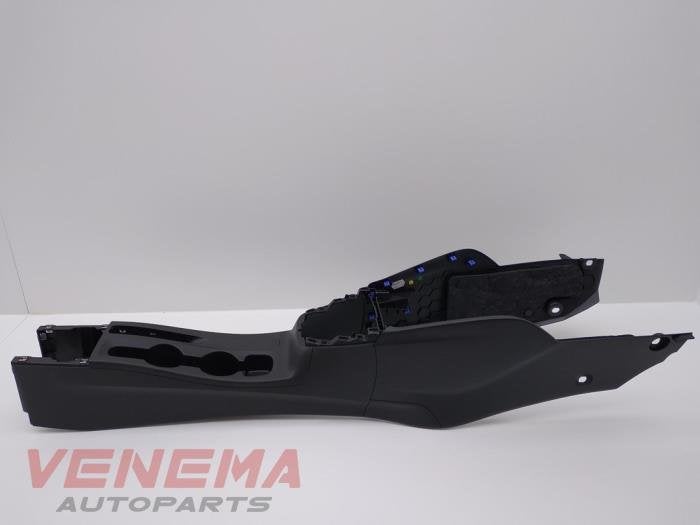 Console centrale d'un Opel Corsa, -, Opel, 3 mois de garantie, Utilisé