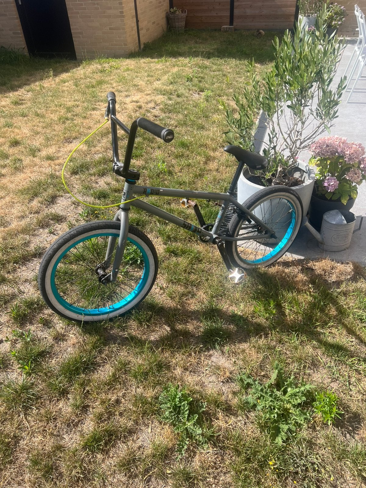 Bmx, Enlèvement, Utilisé