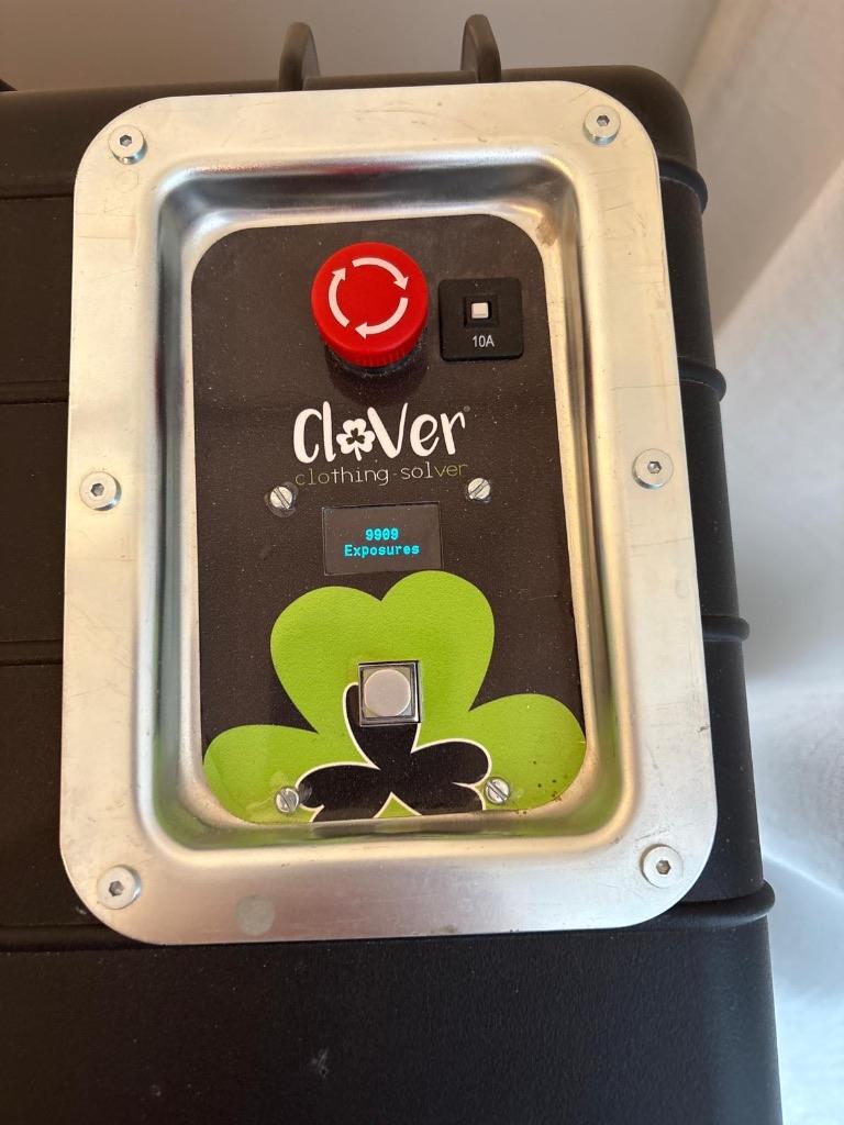 CloVer – clothing solver, Ophalen, Zo goed als nieuw