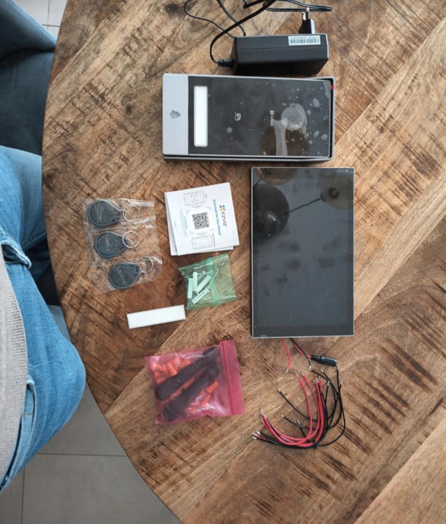 Deurbel Ezviz HP7 Pro 4K PalmVein Smart Home, Maison & Meubles, Sonnettes, Enlèvement, Compatible avec les smartphones, Comme neuf