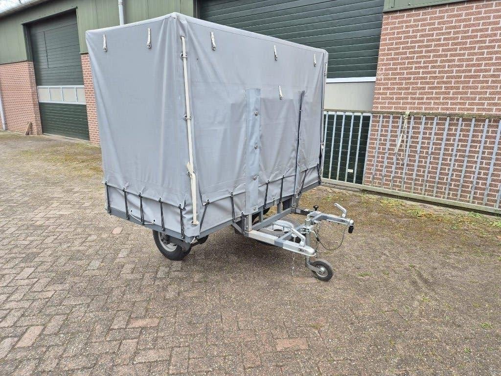 aanhangwagen, Ophalen, Gebruikt