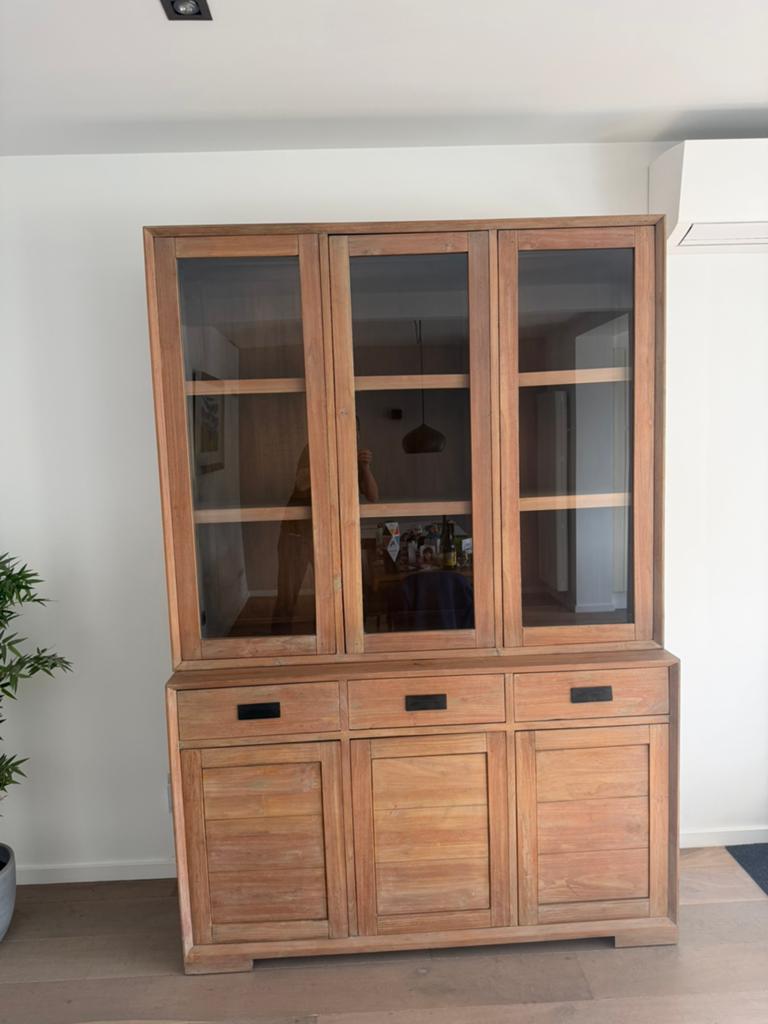Vitrinekast in teak, Huis en Inrichting, Ophalen, Zo goed als nieuw