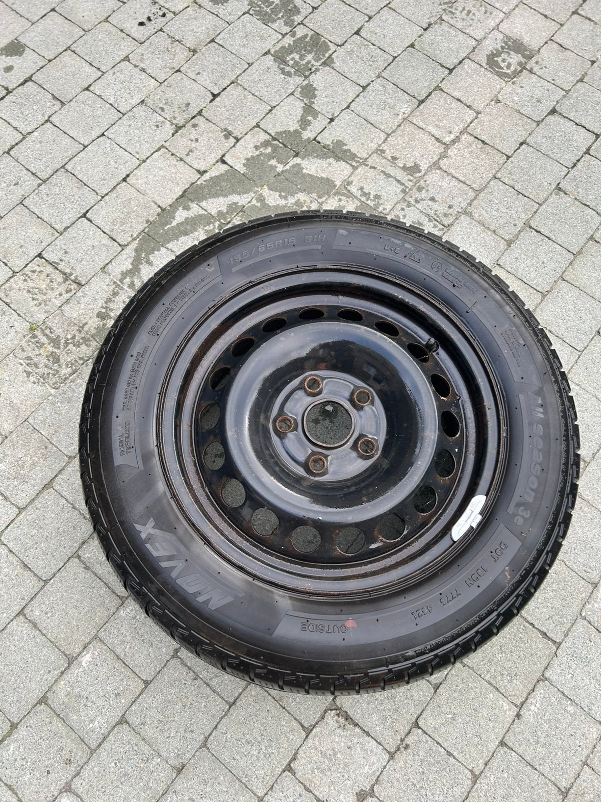 Roue secour 196/65r15, Autos : Divers, Remorques Pièces, Enlèvement, Comme neuf