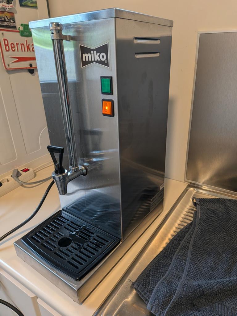 Warm water dispenser 10 liter Miko, Ophalen