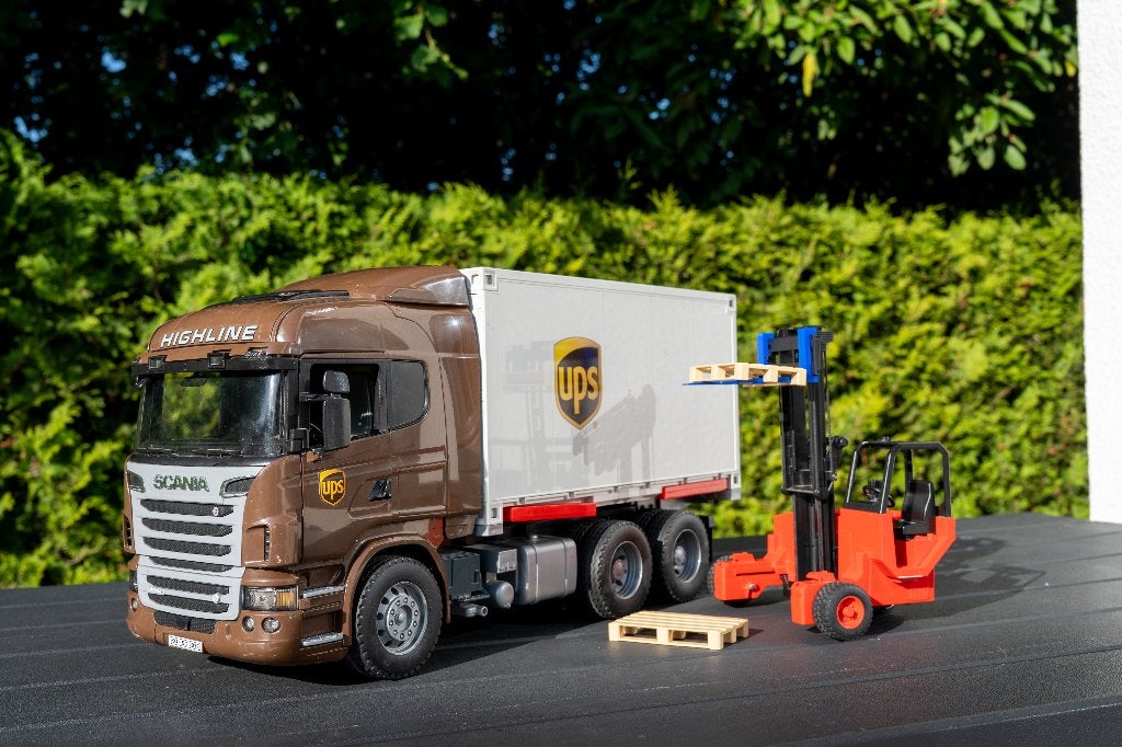 BRUDER 03582 – Camion Scania 560R UPS avec chariot élévateur, Enlèvement, Utilisé