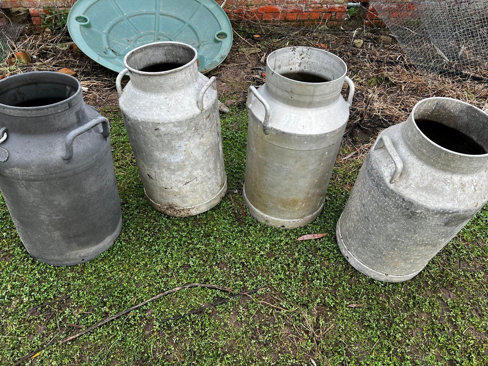 Zinken ton te koop, Ophalen, Zo goed als nieuw