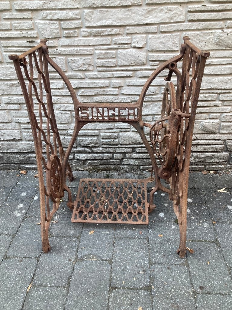 singer onderstel, Enlèvement