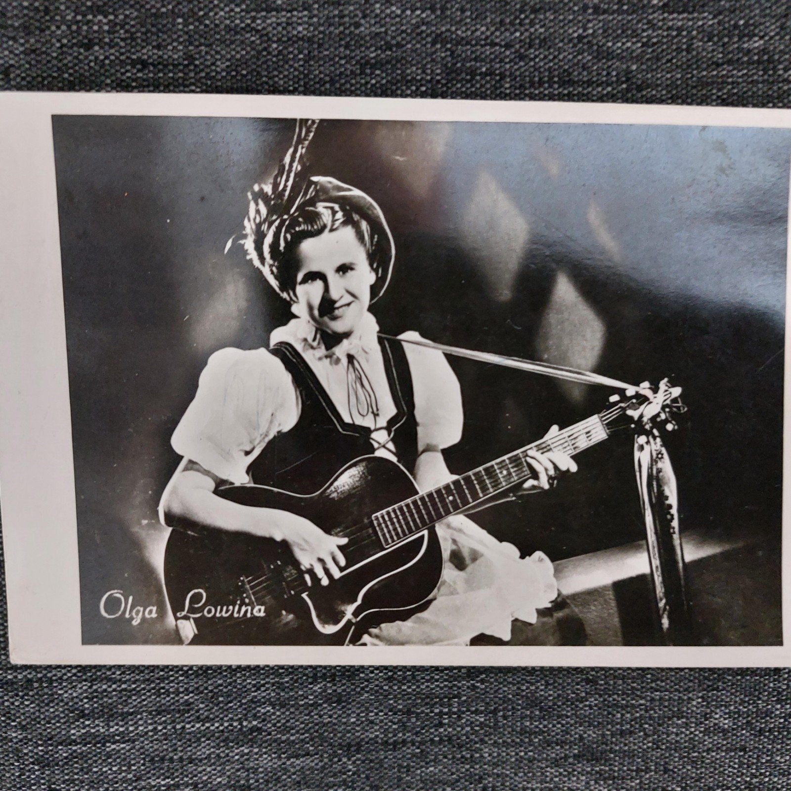 oude fotokaart Olga Lowina, Enlèvement ou Envoi