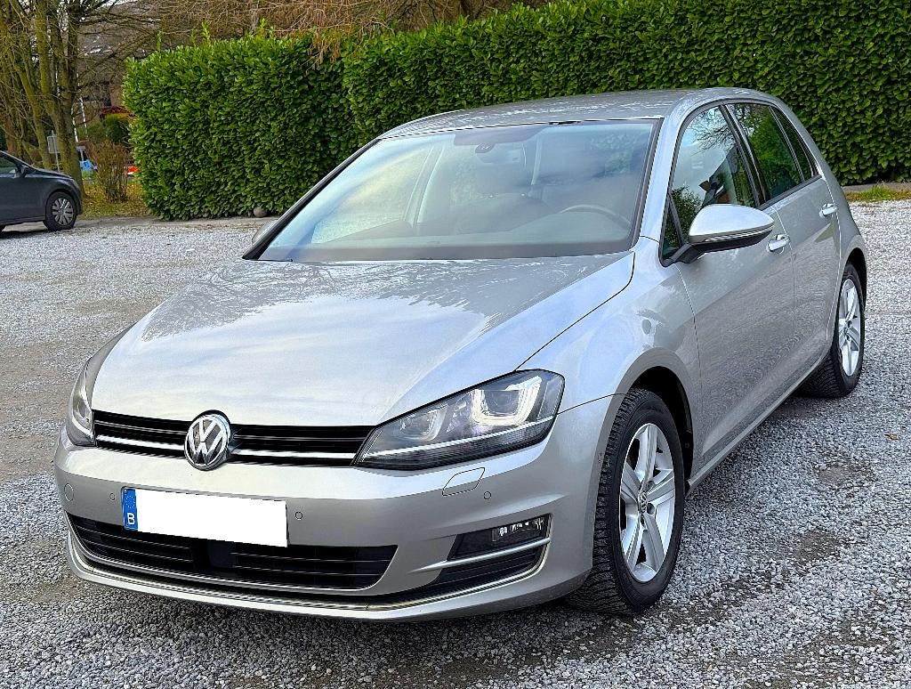 Volkswagen Golf 1.6 TDi Highline 1st Eig lederen GPS LED, Auto's, Voorwielaandrijving, Testrit aan huis, https://public.car-pass.be/vhr/18cd7b01-cbcf-4791-826d-f1f1a3458fcf