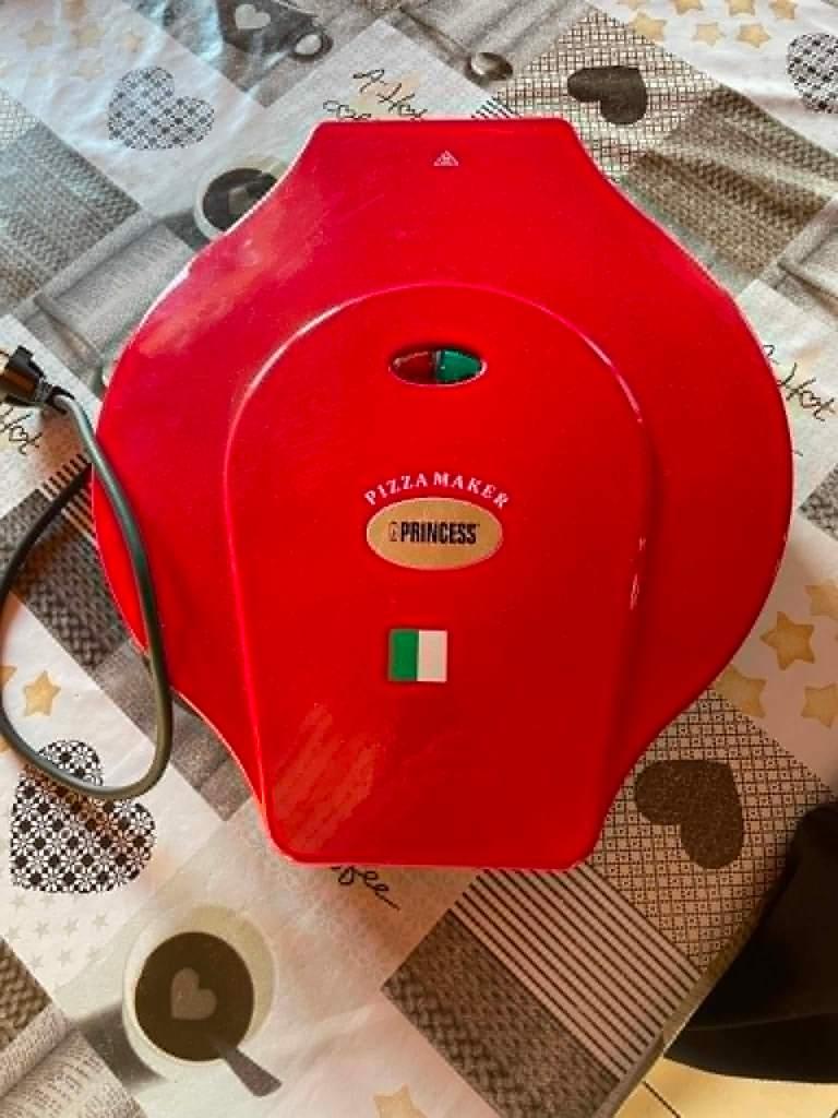 pizzamaker, Ophalen, Overige typen, Kunststof, Zo goed als nieuw