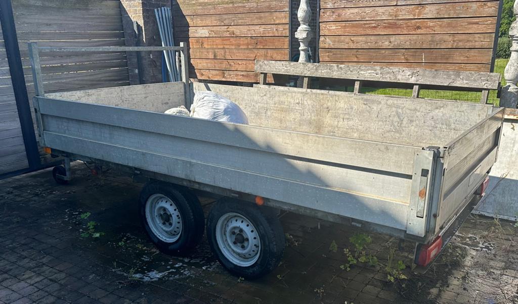 À vendre : Remorque freinée 1600kg (Double essieu), Enlèvement, Utilisé