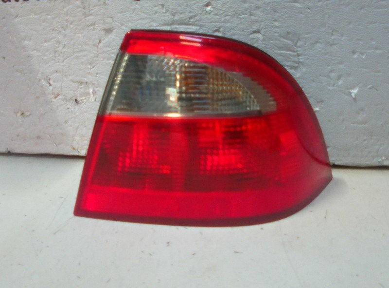 ACHTERLICHT RECHTS buitenzijde Saab 9-5 (YS3E) (4142203), Auto-onderdelen, Saab-de-info@saabgroup.com, Saab Deutschland GmbH, Saab