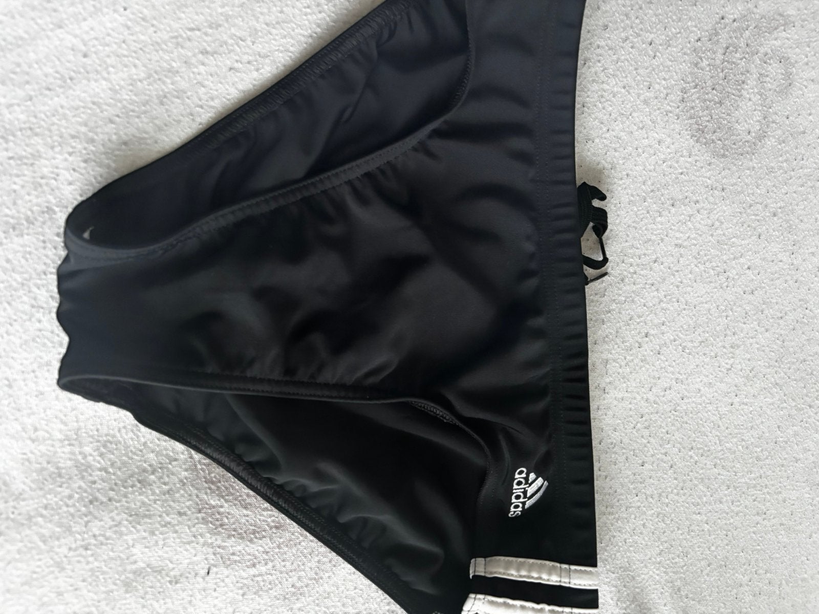 Adidas zwembroek – nieuw en nooit gedragen, Kleding | Heren, Badmode en Zwemkleding, Ophalen, Maat 52/54 (L), Zwart