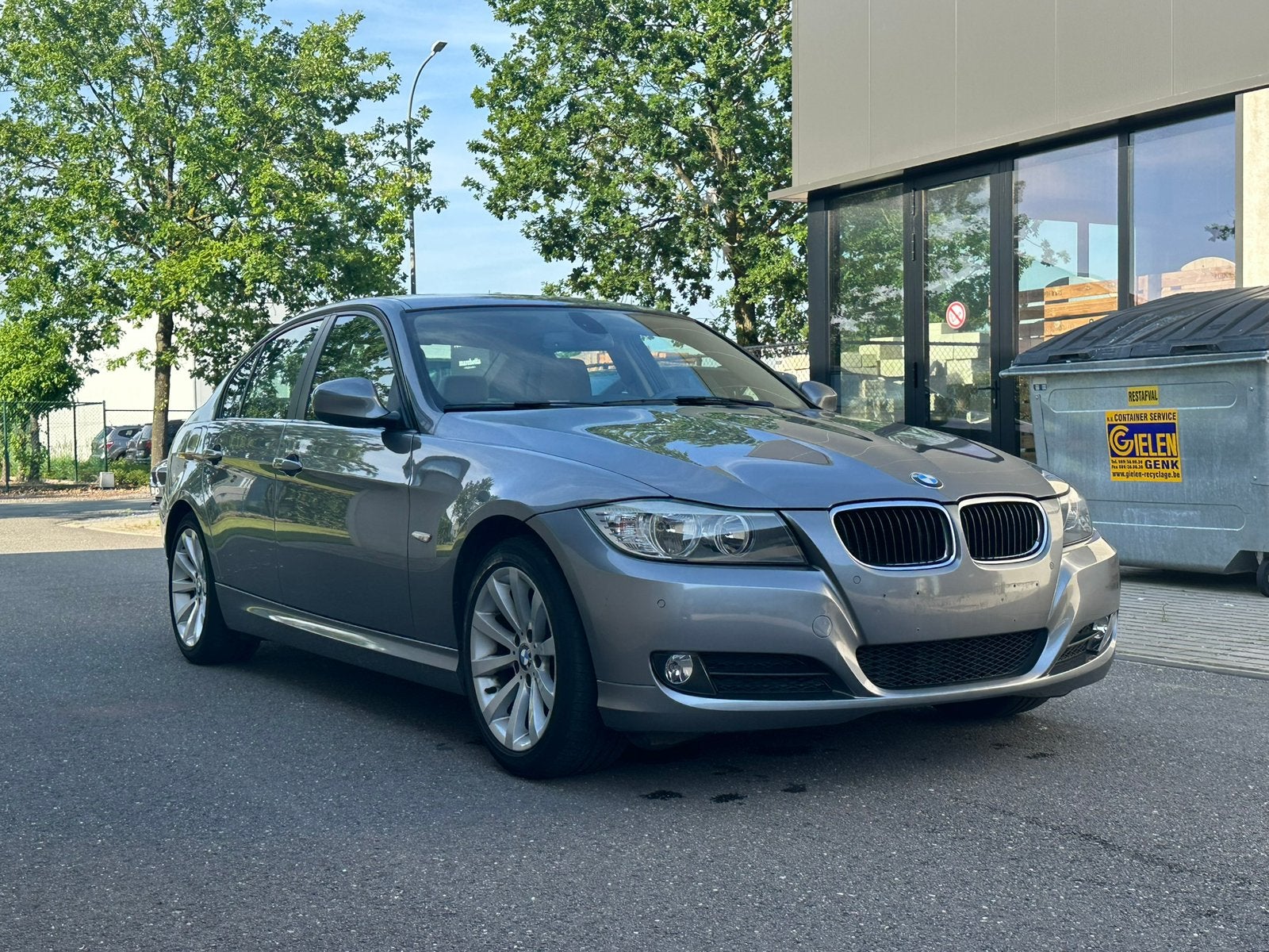 Bmw 3 reeks berline 2.0 diesel heel goede staat, Auto's, BMW, 4 cilinders, Leder, 3 Reeks, Te koop