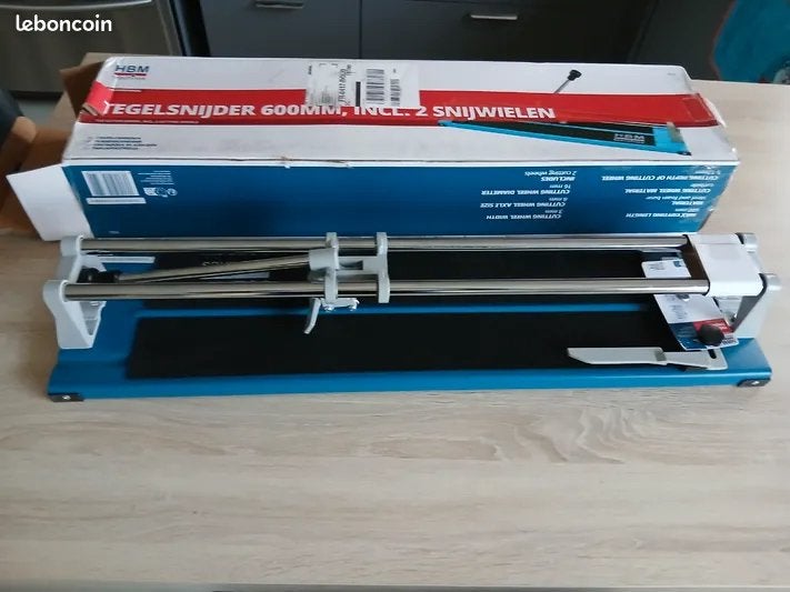 tegelsnijder, Ophalen, Zo goed als nieuw