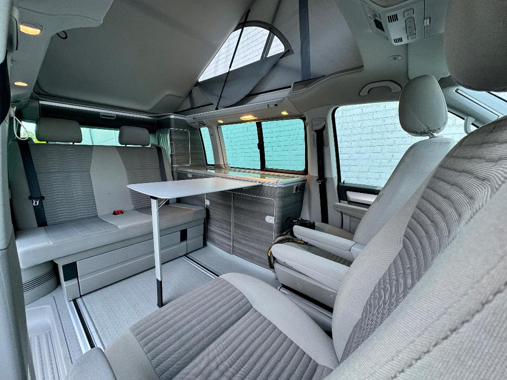 Volkswagen T6 California 2.0TDI 150 DSG OCEAN GARANTIE 12M., Caravanes & Camping, Camping-cars, Jusqu'à 4, Siège standard, Volkswagen