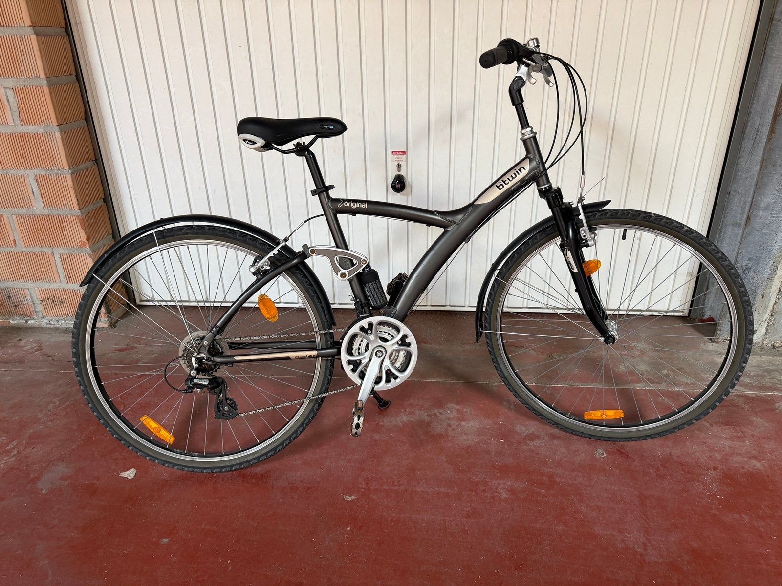Herenfiets volledig in orde, Fietsen en Brommers, Ophalen, Gebruikt, Vering