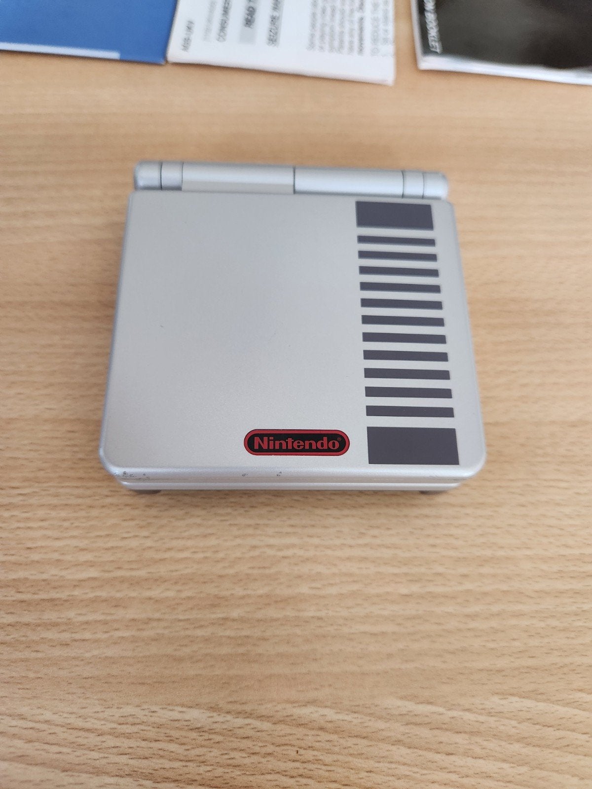 game boy advance NES edition, Consoles de jeu & Jeux vidéo, Enlèvement ou Envoi, Game Boy Advance