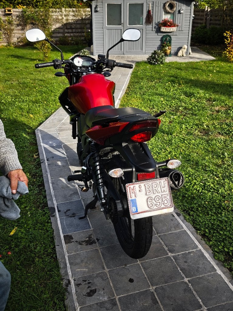 Yamaha YS 125, Motos, Particulier, 1 cylindre, Naked bike, 125 cm³