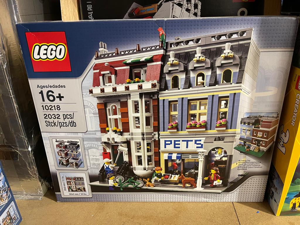 Lego 10218 Pet Store SEALED, Kinderen en Baby's, Speelgoed | Duplo en Lego, Ophalen of Verzenden, Zo goed als nieuw, Lego