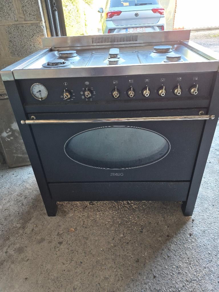 Gazinière smeg, Enlèvement, Comme neuf, Électrique, 5 zones de cuisson ou plus