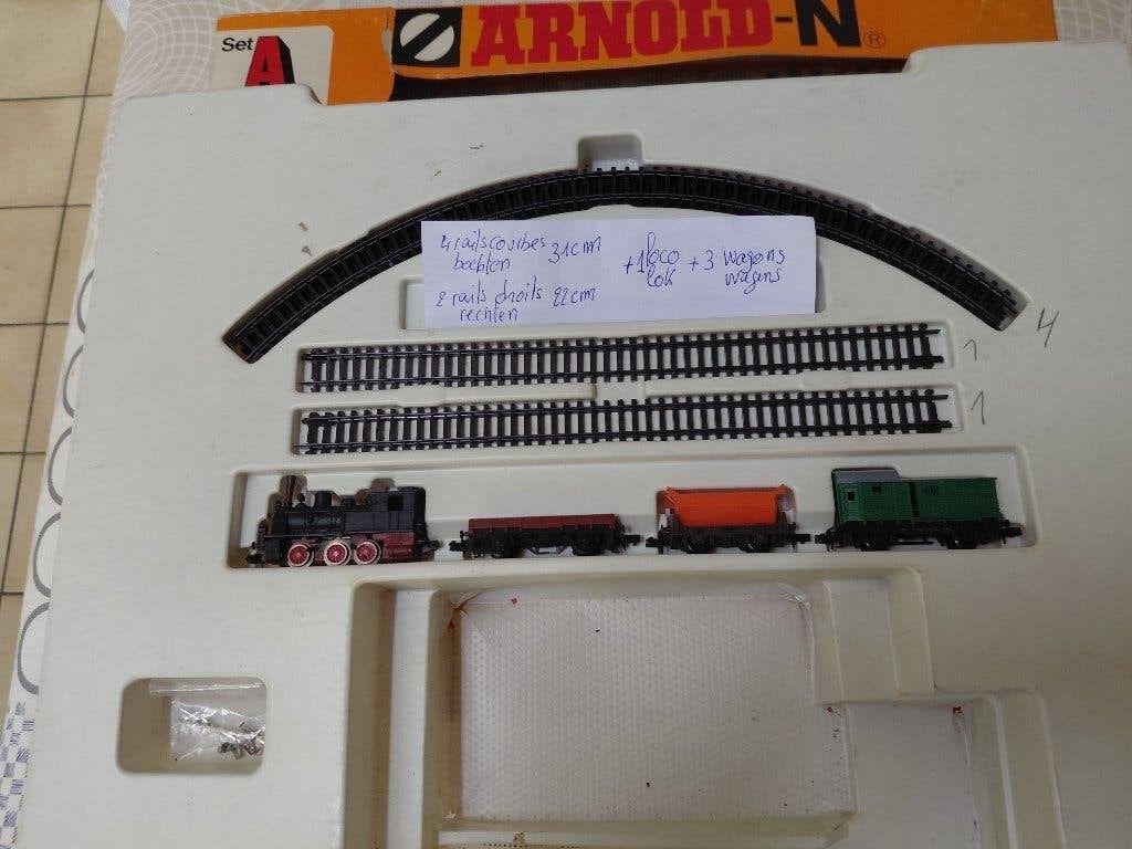 Train miniature echelle N, Arnold, Enlèvement ou Envoi, Comme neuf, Courant continu