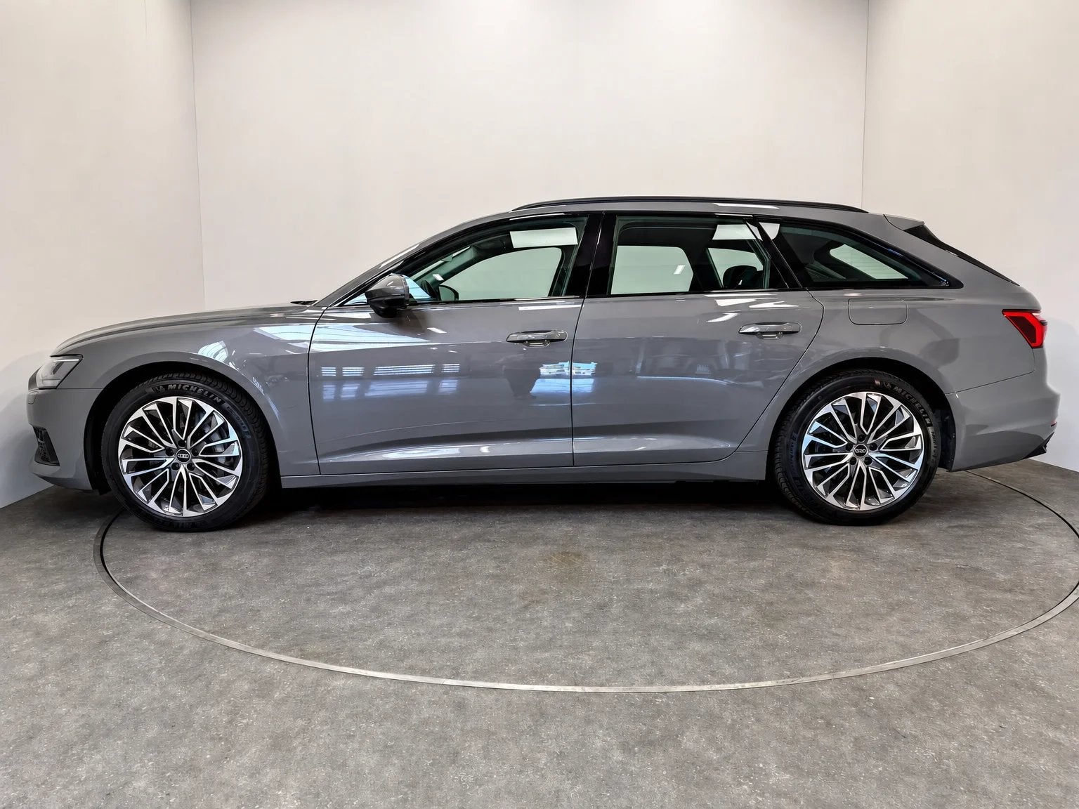 Audi A6 AVANT 2.0 TFSI 50 PHEV 4WD S-TR SPORT, Automaat, 1984 cc, 34 g/km, Bedrijf