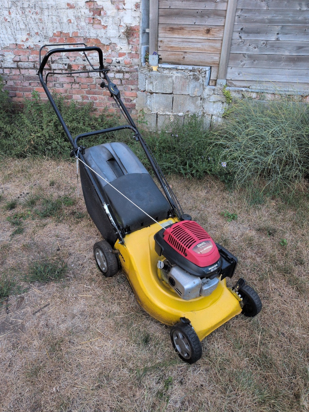 ohc 135cc Honda castelgarden, Ophalen, Cirkelmaaier, Gebruikt, Opvangbak