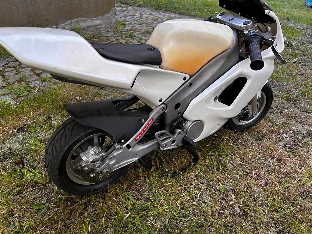 pocketbike polini replica, Fietsen en Brommers, Ophalen, Zo goed als nieuw