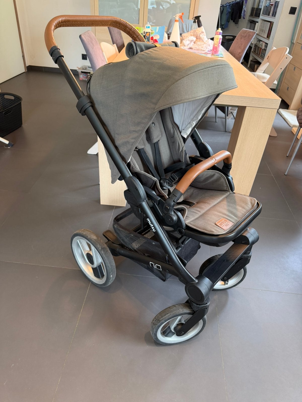 Buggy Mutsy Nio avec Maxi Cosy, Enlèvement, Utilisé, Autres marques, Couverture pieds