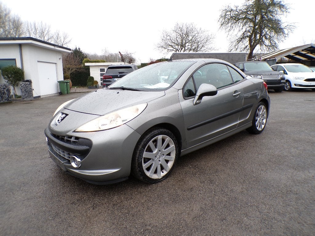 Peugeot 207CC 1.6i 16v Leder/Aut Airco/Garantie/Gekeurd, Auto's, Peugeot, Voorwielaandrijving, 4 zetels, 110 kW, 4 cilinders