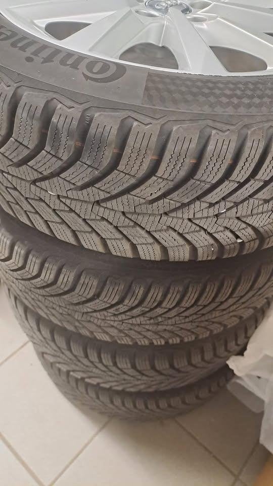 Winterbanden op velg, Ophalen, 16 inch, Nieuw, Winterbanden