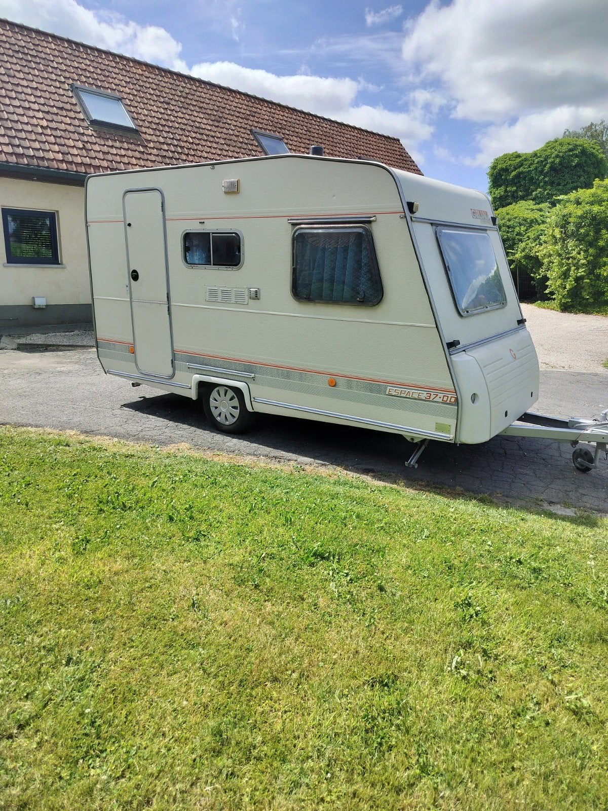 Caravan Gruau <750kg, Particulier, Koelkast
