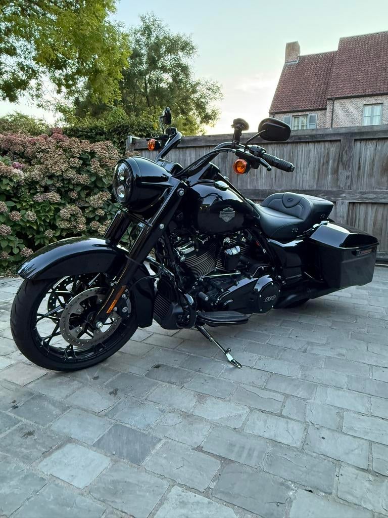 Harley  Davidson Roadking État neuf 2024 900 Km, Motos, Permis Moto A, Tourisme, Occasion, Poignées chauffantes