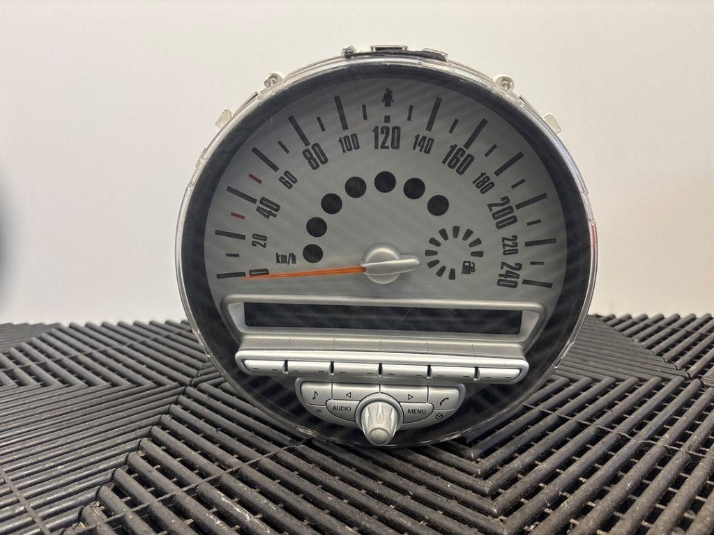 INSTRUMENTS DE BORD Mini Mini (R56) (|BM508011|), Autos : Pièces & Accessoires, Petuelring 130
80809  München, DE, Mini, Utilisé