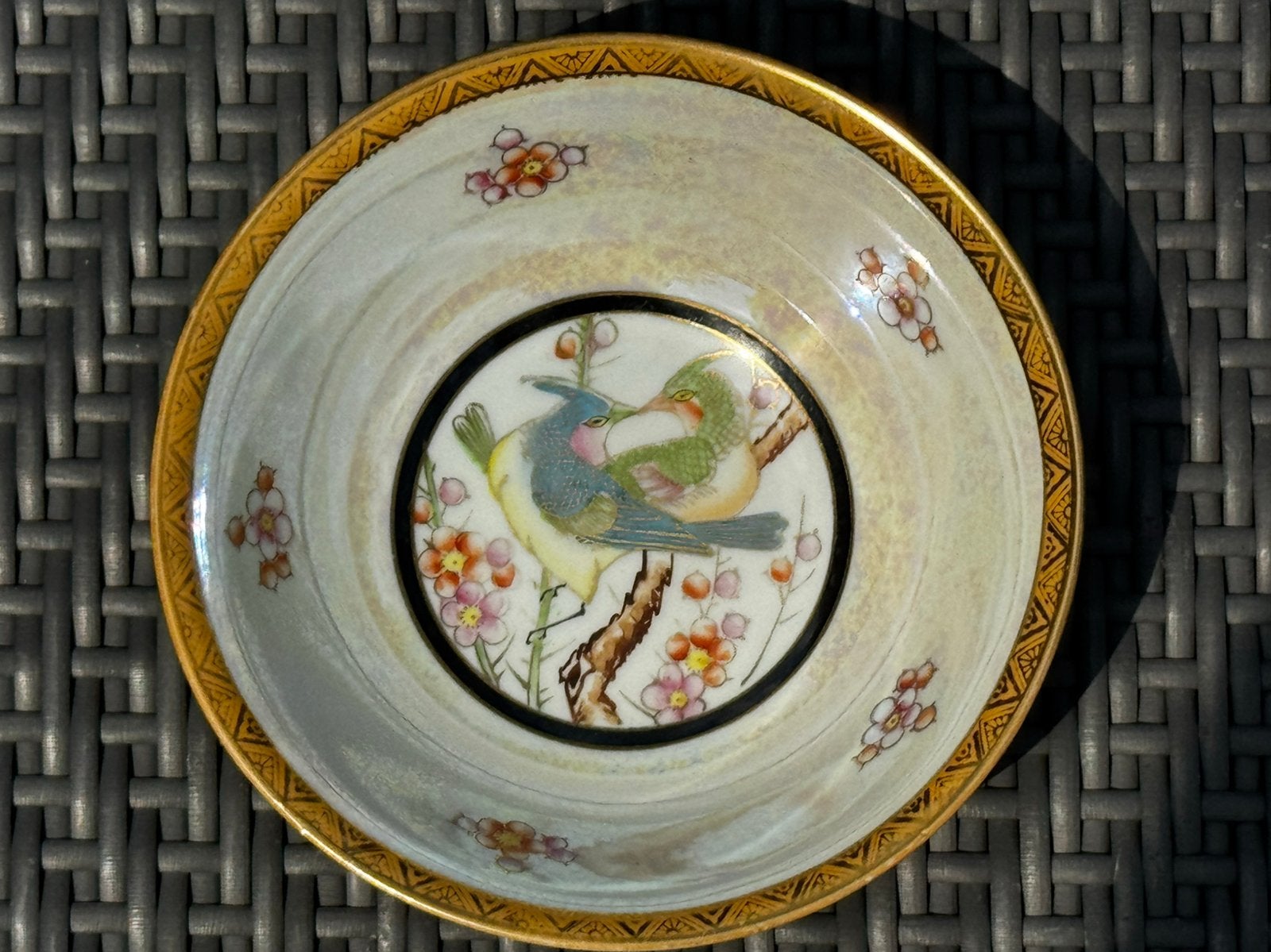 Plat vintage en porcelaine Evonin – Décor oiseaux japon 18cm, Enlèvement ou Envoi