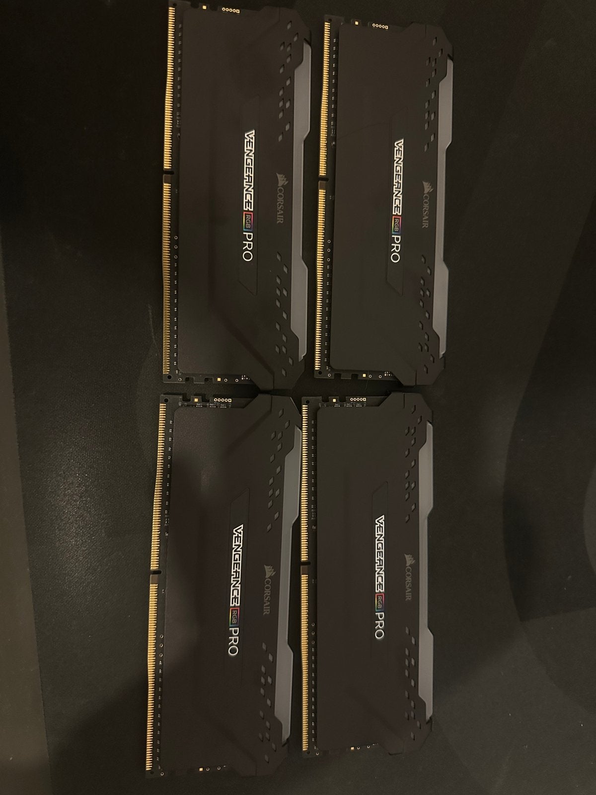 RAM DDR4 32 Go à 3600 MHz CL18, Informatique & Logiciels, Mémoire RAM, 32 GB, Enlèvement ou Envoi, DDR4, Comme neuf