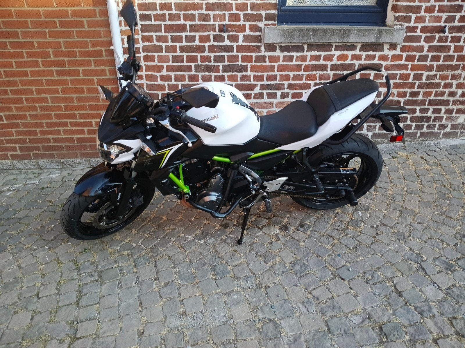 Kawasaki z 650 Année 2017, Motos, Particulier, Neuf