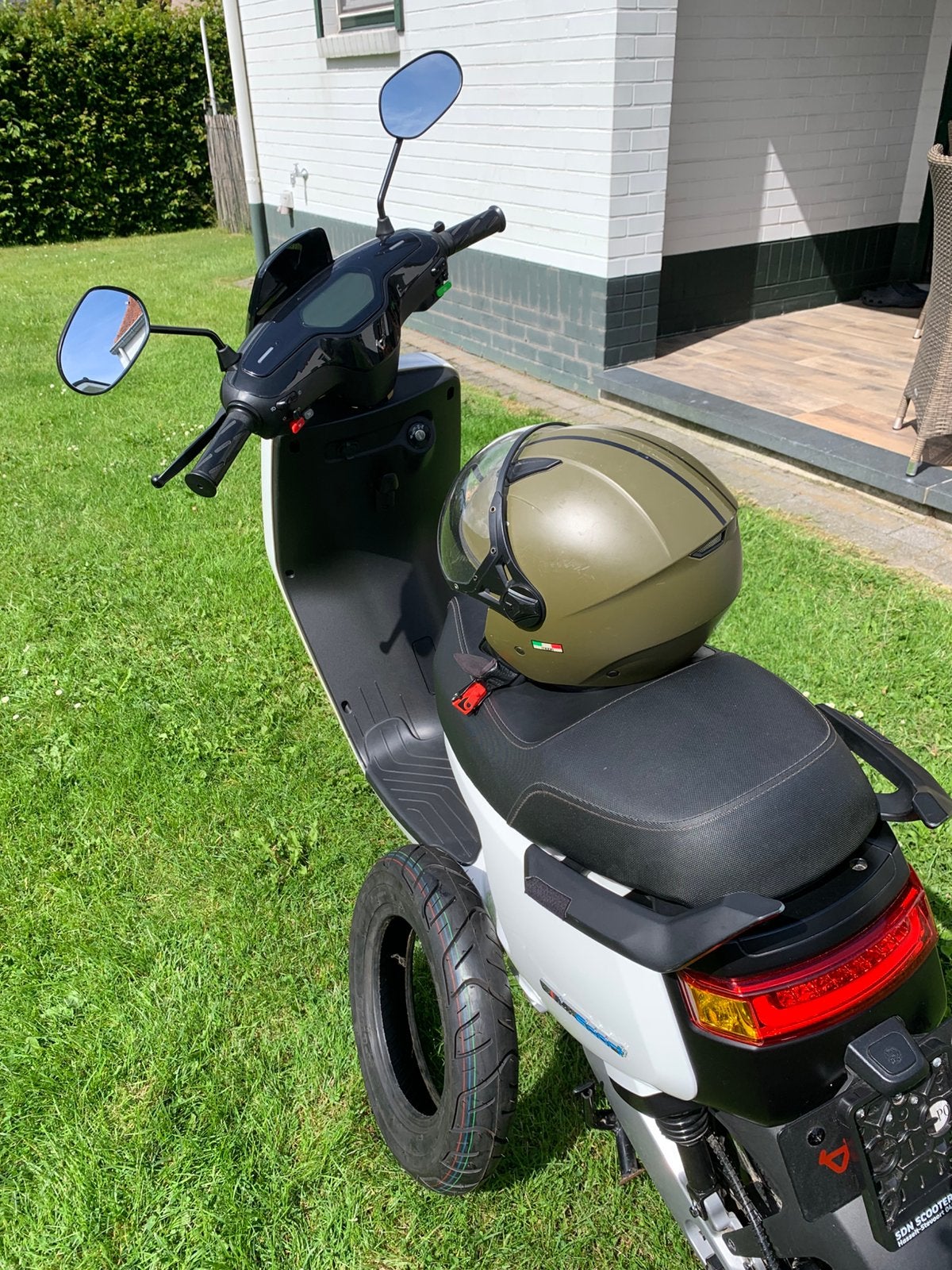 Niu sport mq+ scooter 45 km/uur klasse B, Fietsen en Brommers, Scooters | Overige merken, Ophalen, Zo goed als nieuw