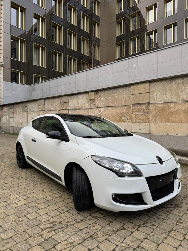 Renault Megane, Auto's, Renault, Particulier, Mégane, ABS, Adaptieve lichten, Adaptive Cruise Control, Airbags, Airconditioning