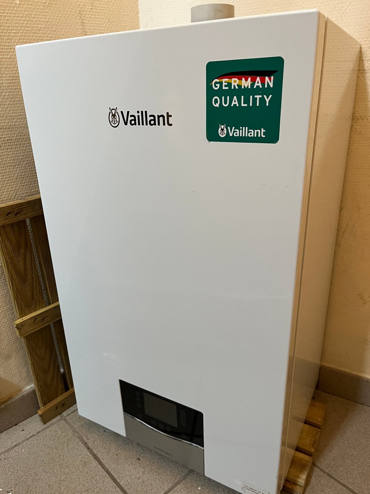Chaudières à condensation ecoTEC plus, Moins de 60 cm, Comme neuf, Enlèvement, Haut rendement (HR)