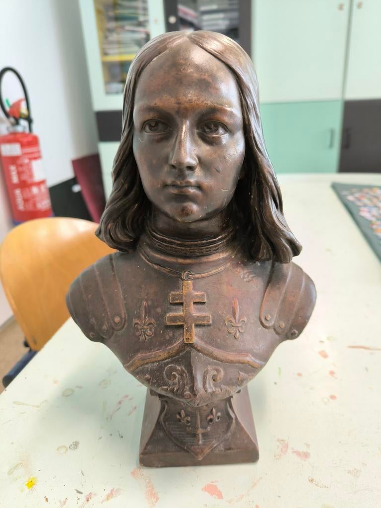 Buste in gips van Jeanne d'Arc 32 cm, Antiek en Kunst, Ophalen, Gips, Buste